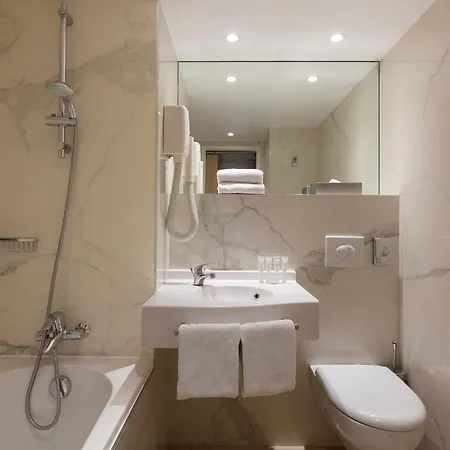 Hotel Hor Les Lumières 3*