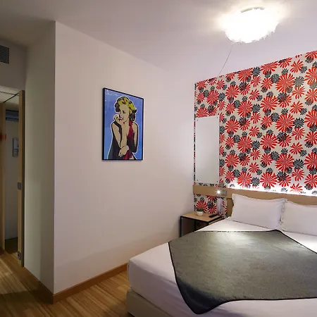 Hor Les Lumières 3* Parigi