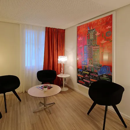 Hor Les Lumières Parigi
