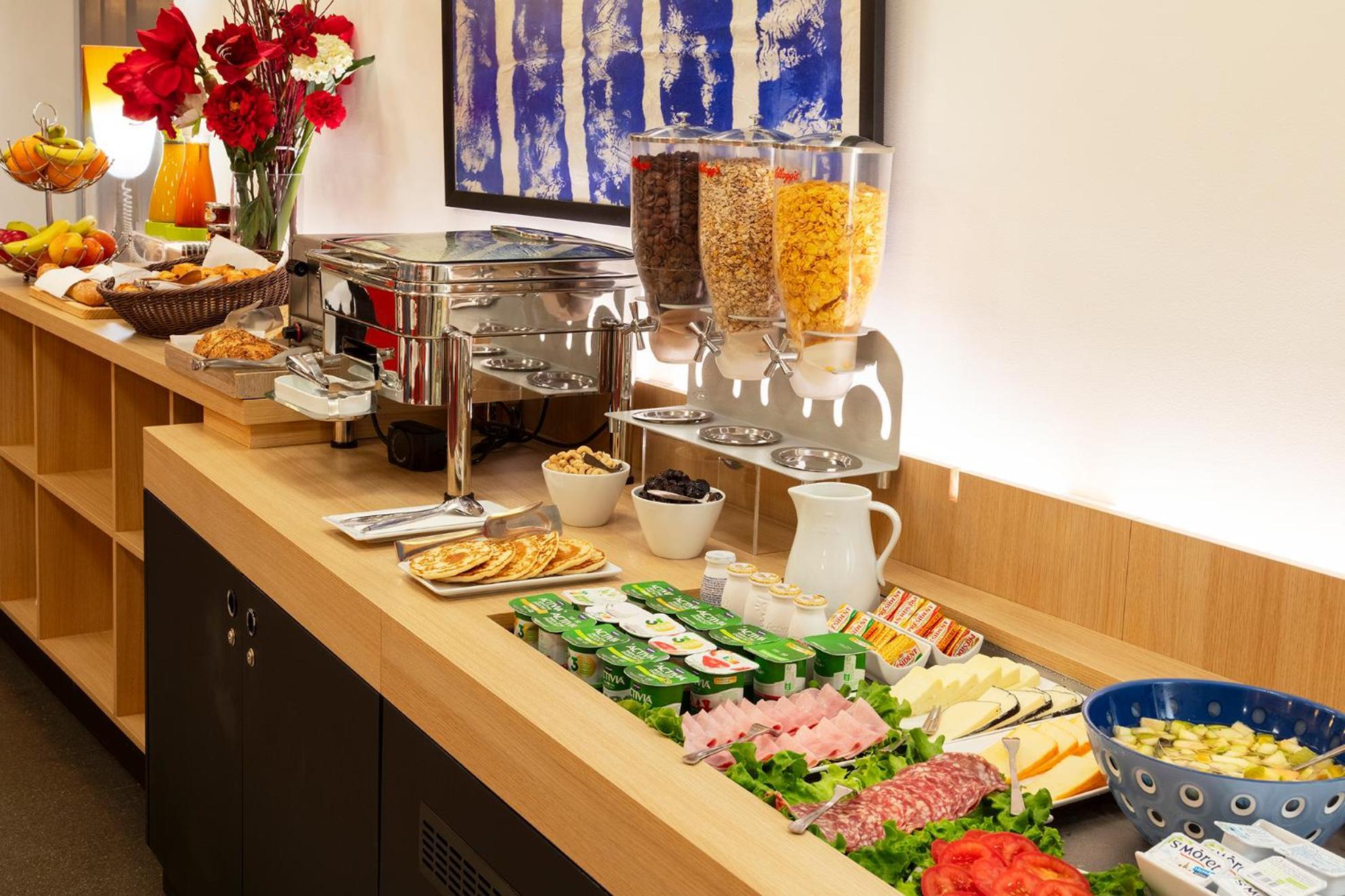 Hor Les Lumieres Hotel