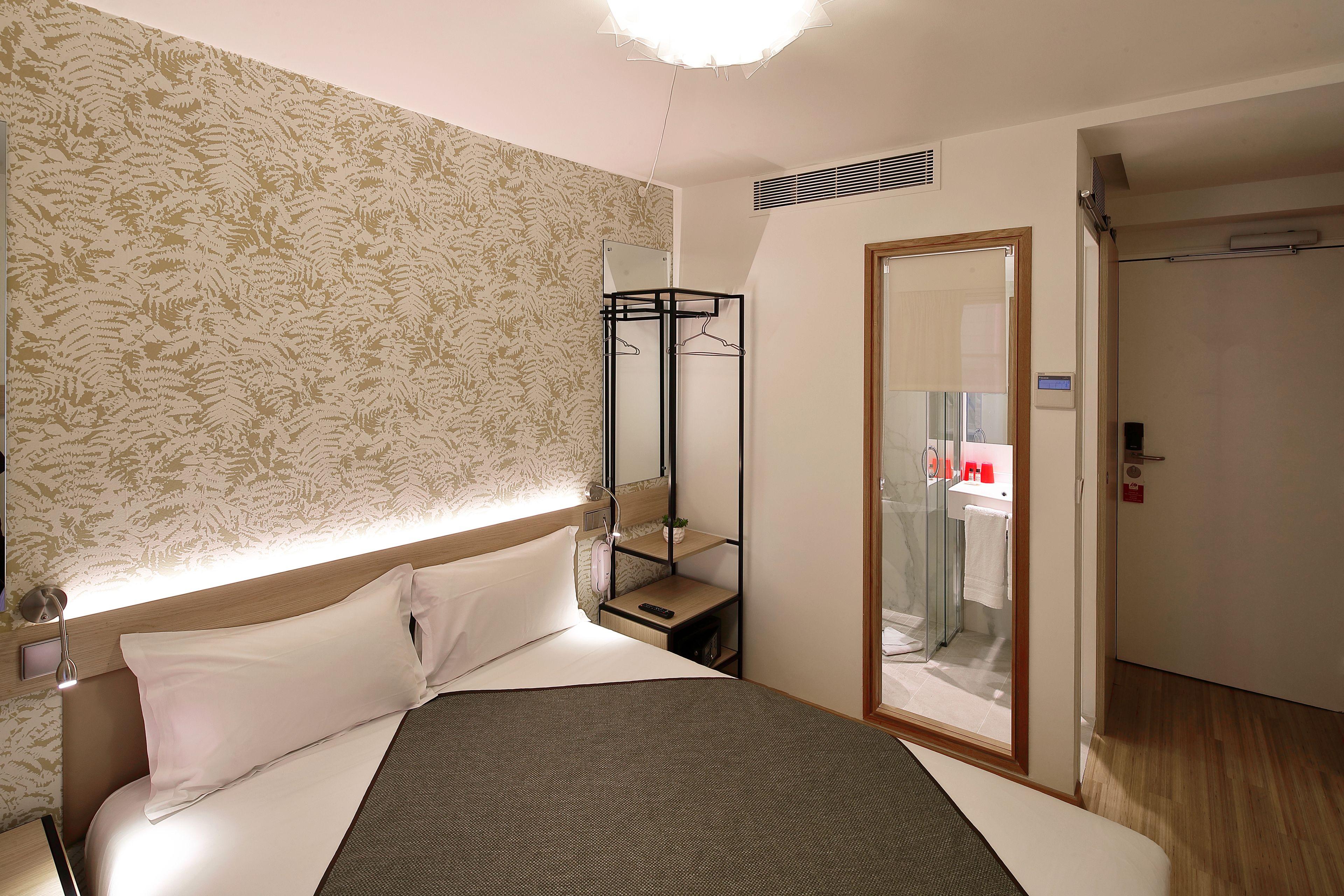 Hor Les Lumières 3* Parigi