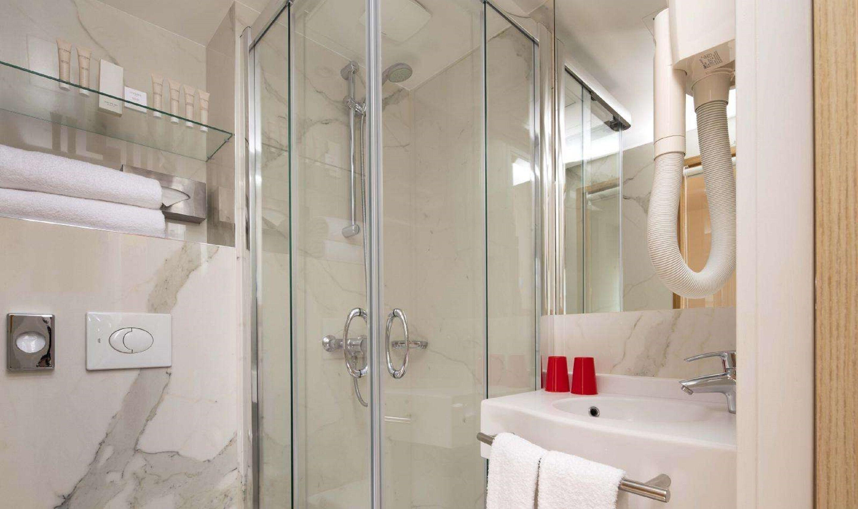 Hor Les Lumieres Hotel